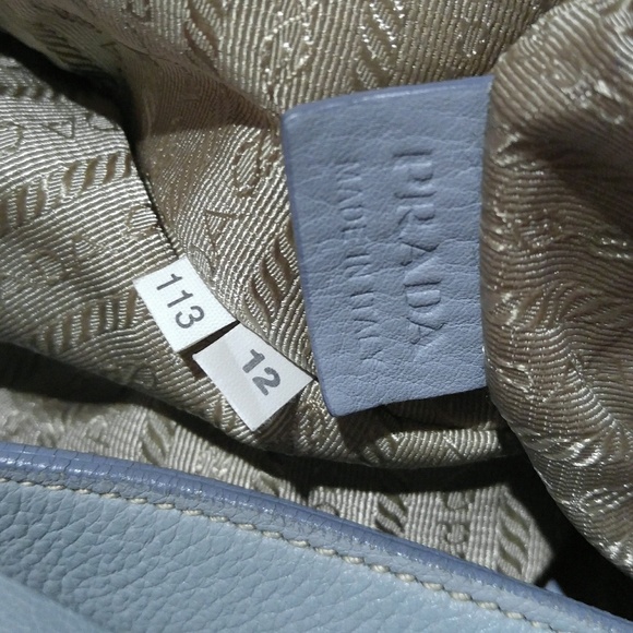 💎HOST PICK💎 Vitello Daino Calfskin XL Hobo - Picture 4 of 8